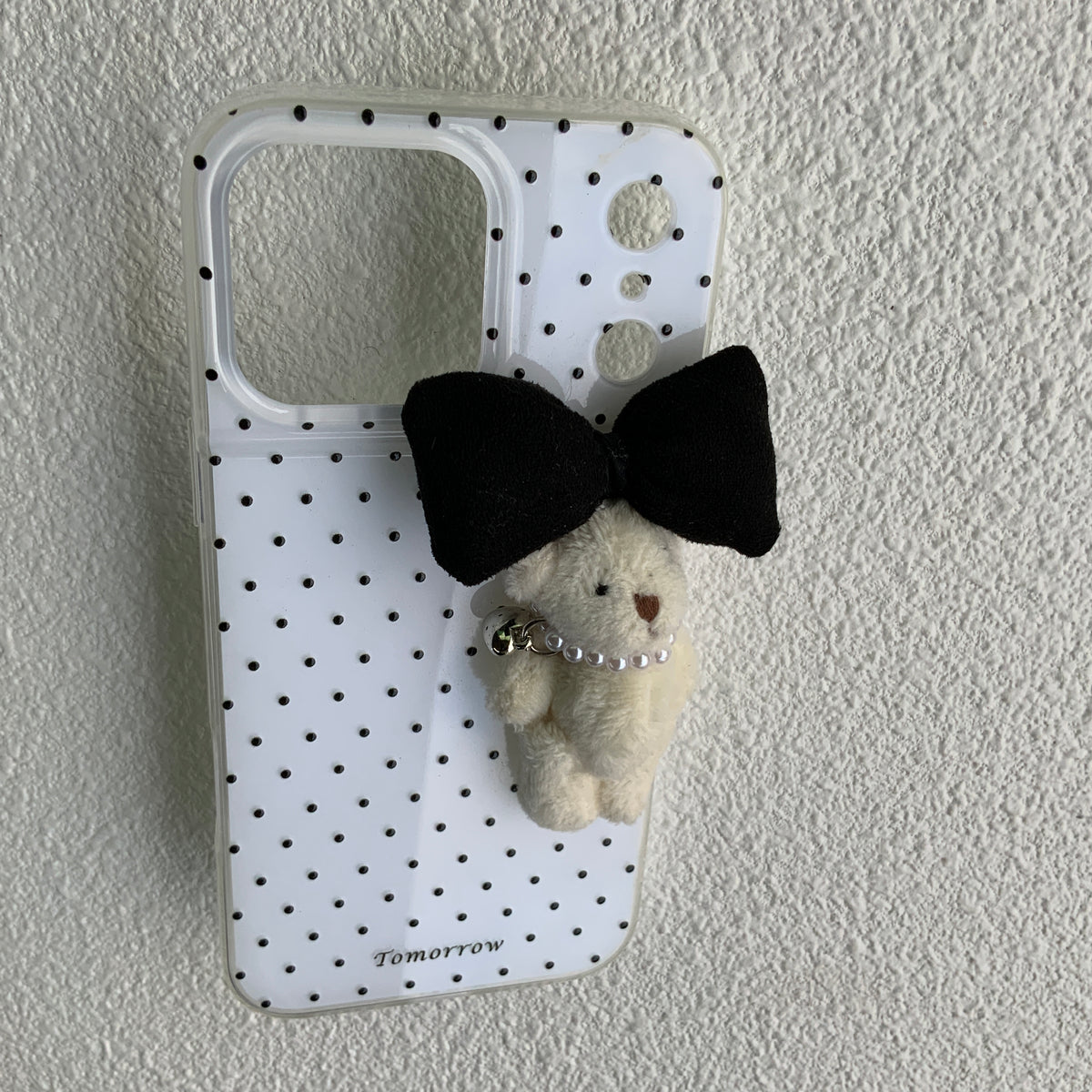 iPhone 17 pro max/white