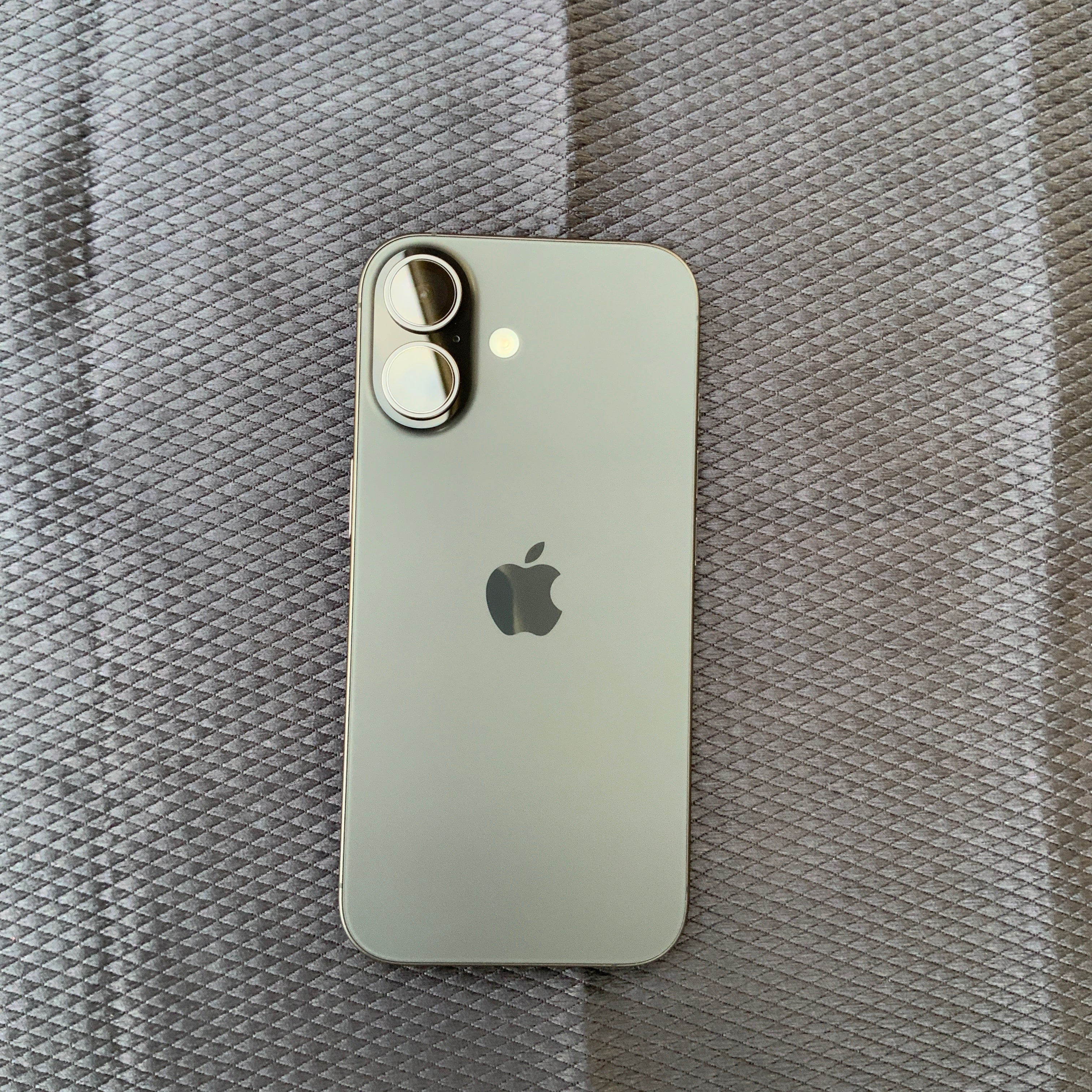 iPhone 17 256 GB black unlocked A3520 New Condition opened never used