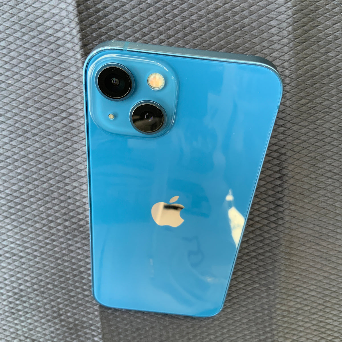 iPhone 13 - 128GB Blue unlocked in excellent condition & original box