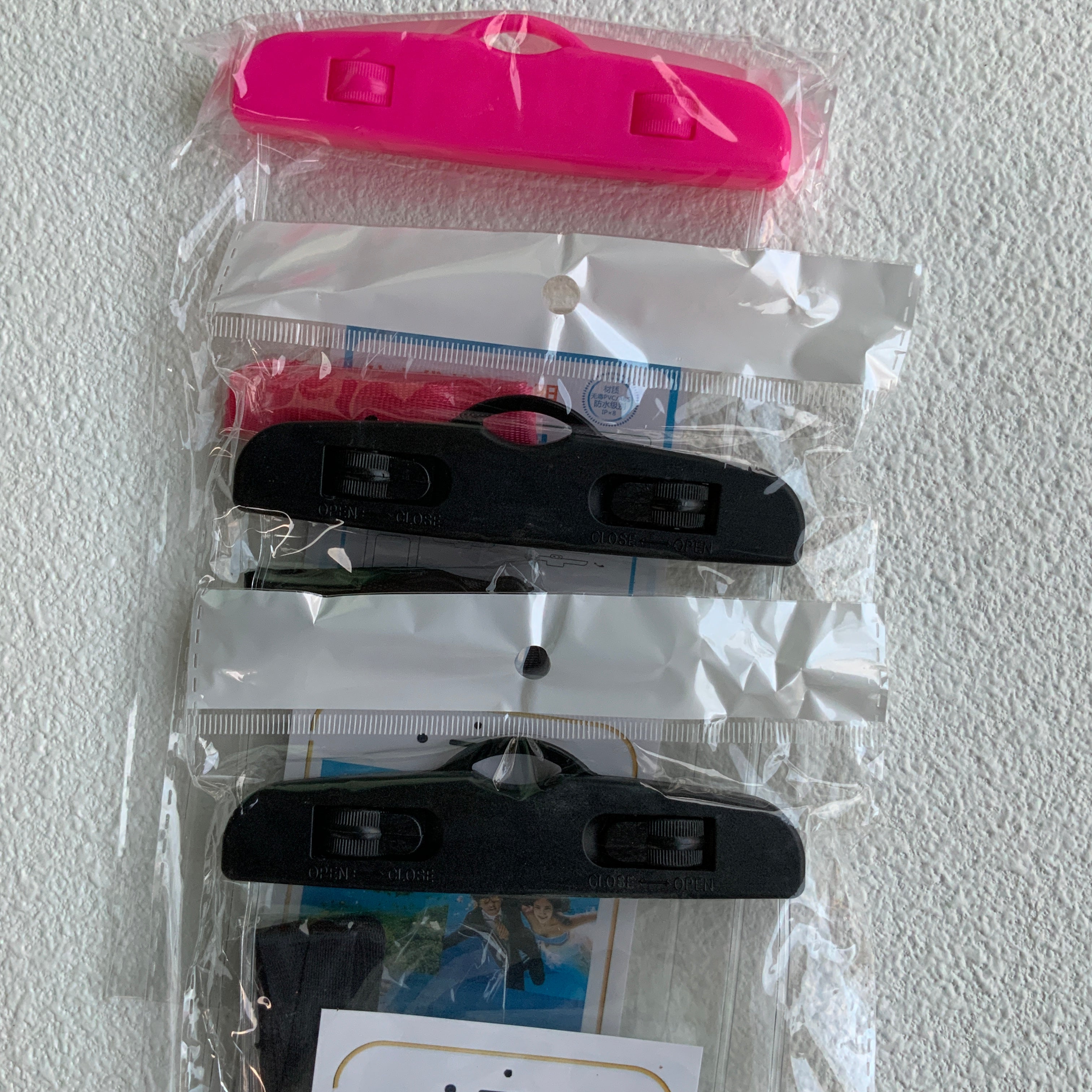 Phone pouch