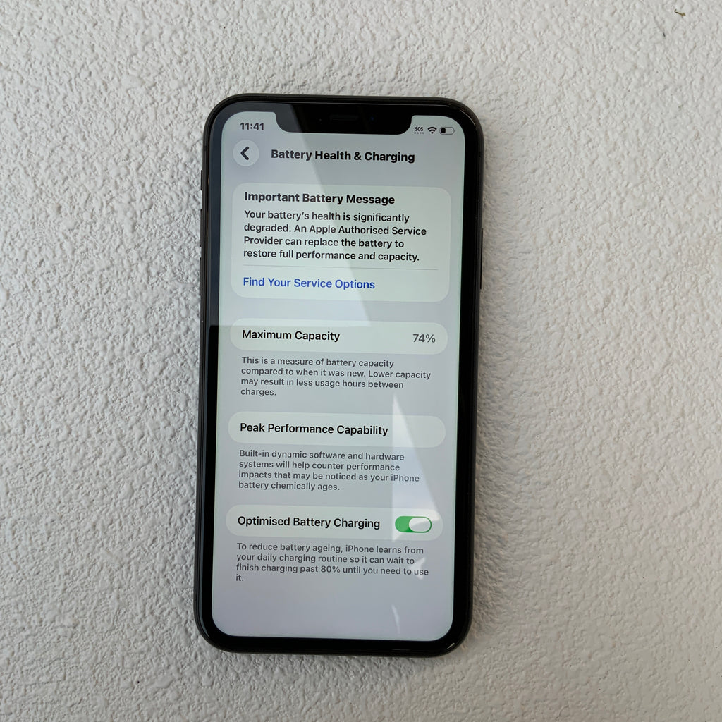 iPhone-11-128 GB Black very good condition unlocked