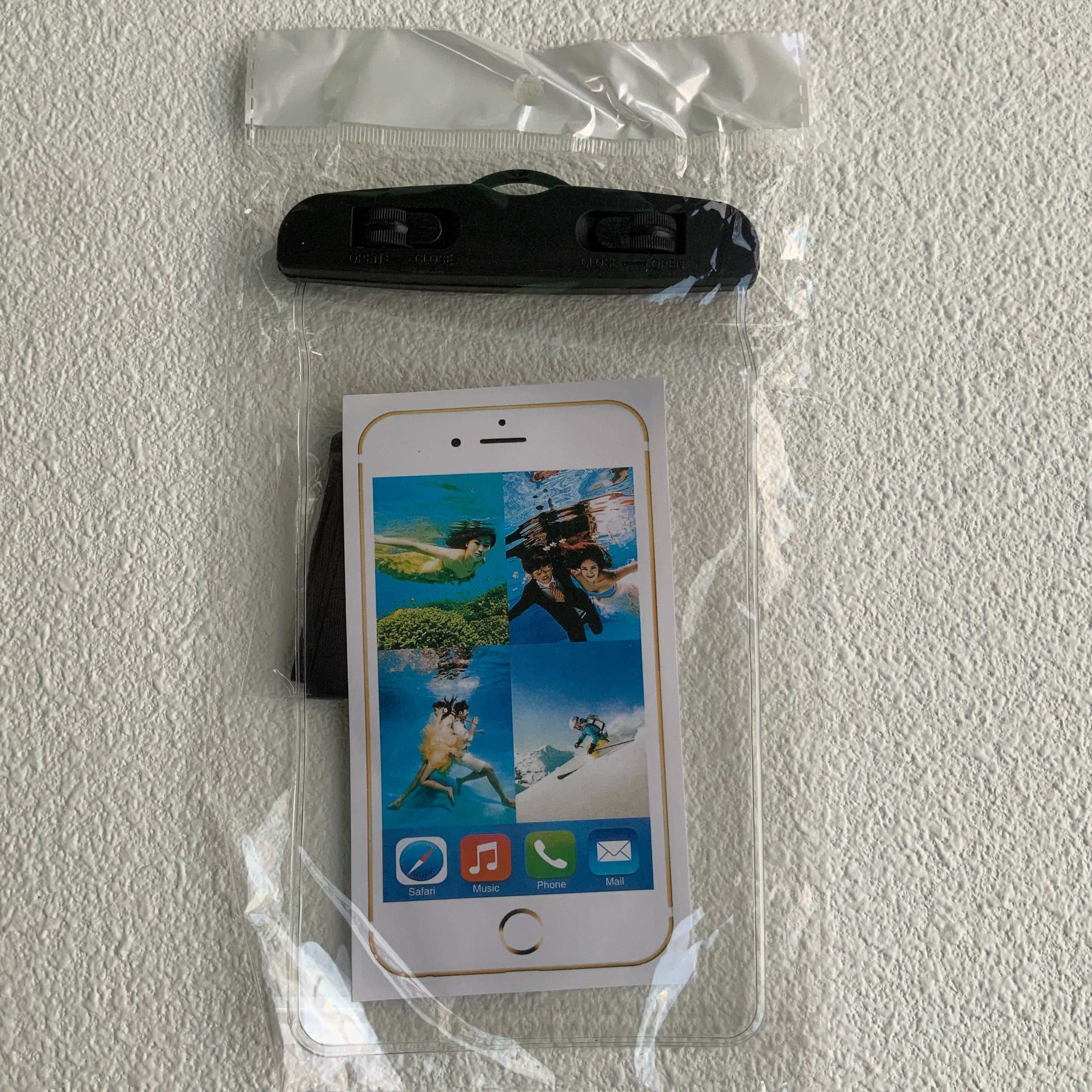Phone pouch